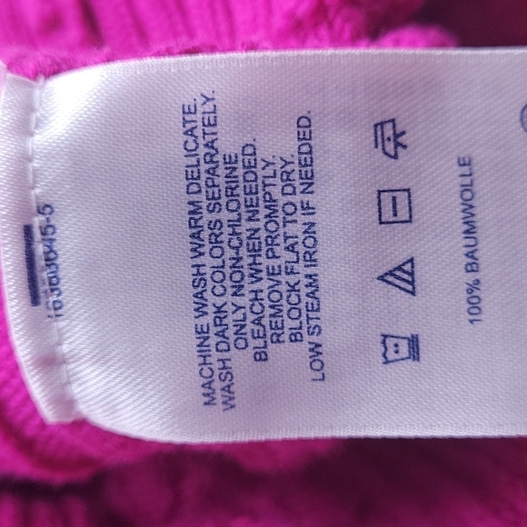 Lands' End Fuchsia pink crew neck sweater size Medium 10-12 - Picture 7 of 8